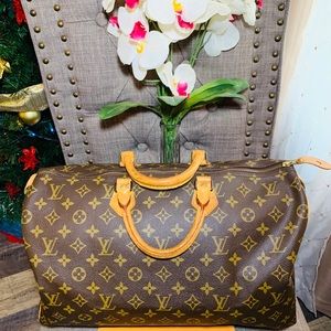 ❌⭕️❌sold❌❌⭕️⭕️Authentic Louis Vuitton Speedy 40